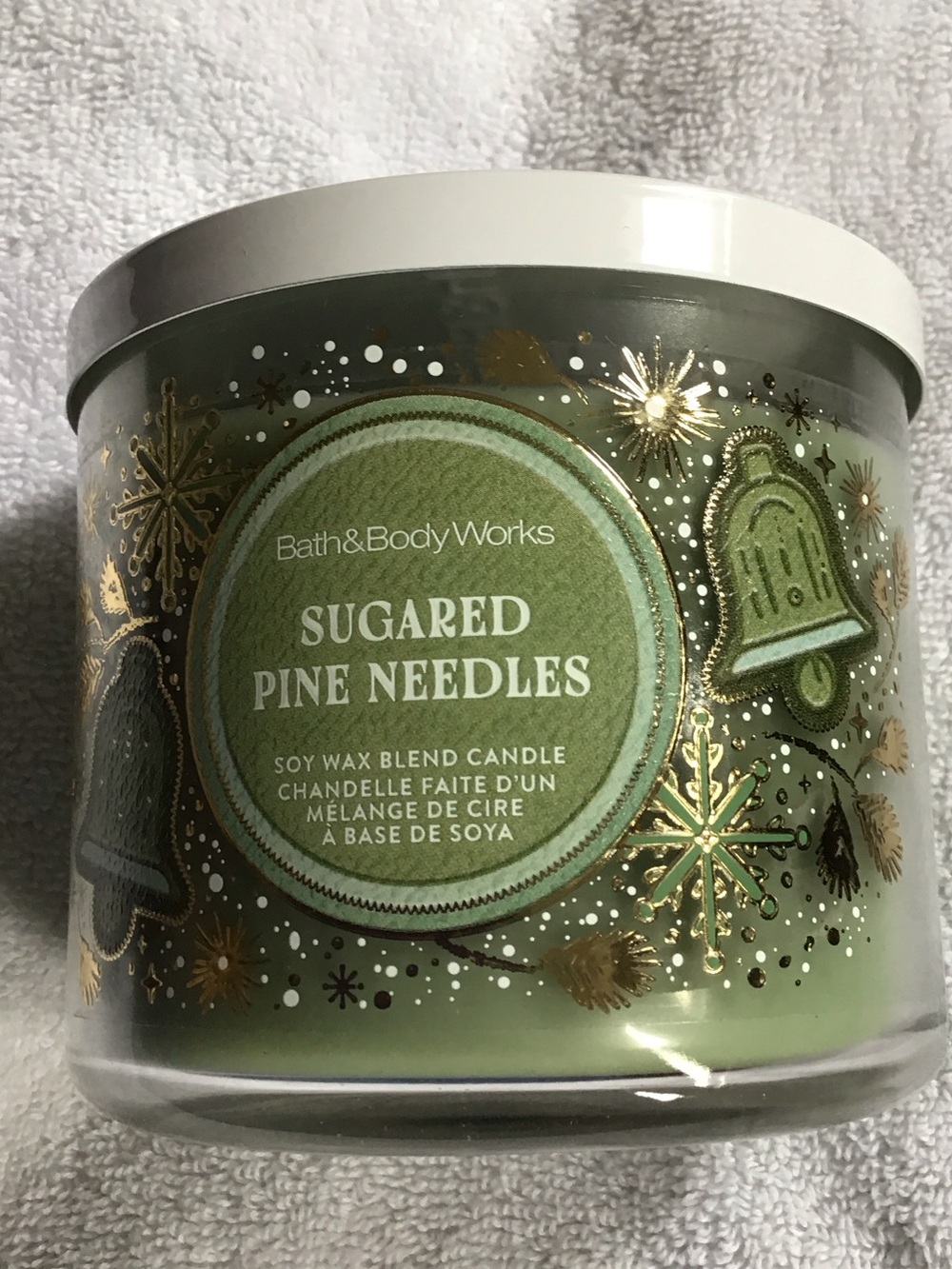 Bath & Body Works 3 wick candle Sugared Pine Needles